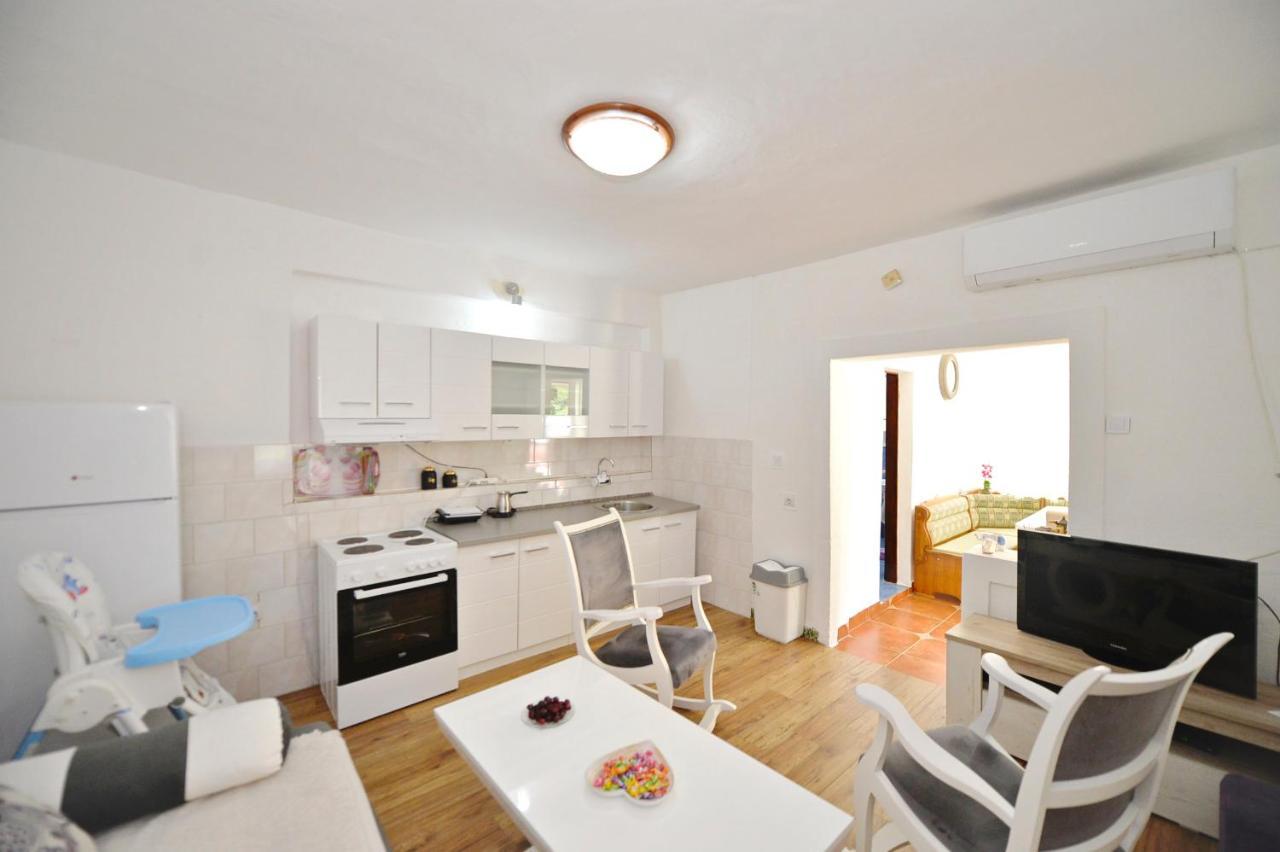 Apartman Stefan Котор Екстериор снимка